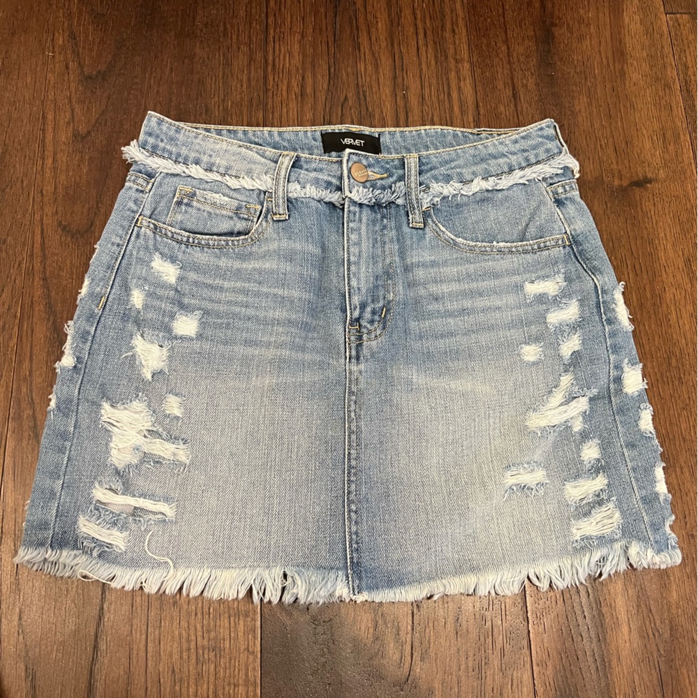 Vervet distressed Jean skirt